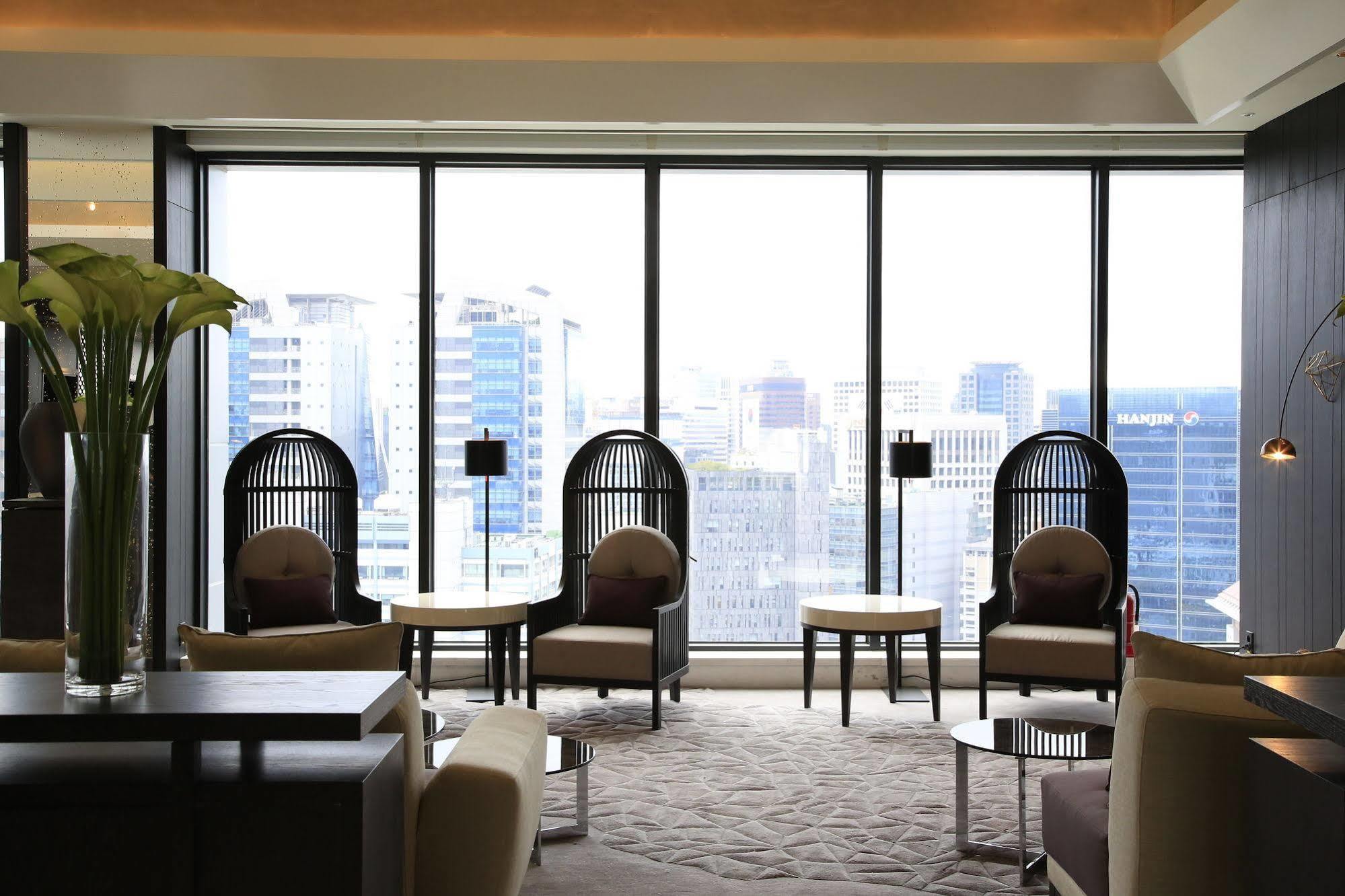 Solaria Nishitetsu Hotel Seoul Myeongdong Екстериор снимка